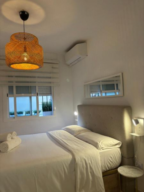 LUXURY Apartment 4